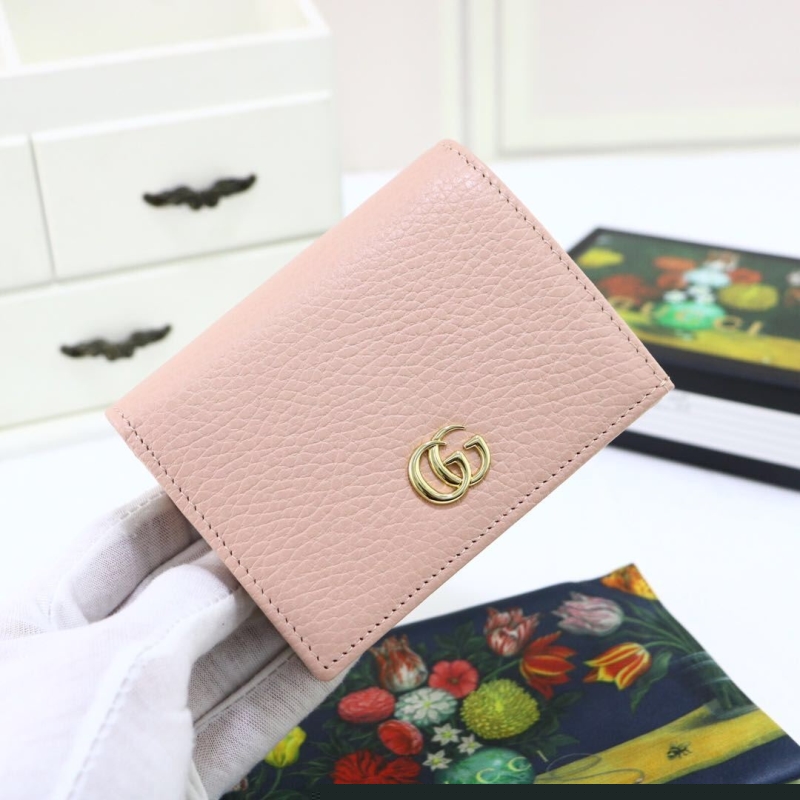 G*u*i wallets & purse